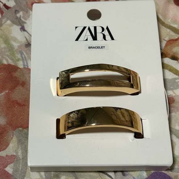 Zara Gold Tone Pair of Rigid Bracelets NWT - Picture 7 of 8